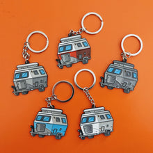 Load image into Gallery viewer, Retro Caravan Touring/Troll/Triton Split Screen Metal Enamel Painted Keychain Schlüsselbund Porte-clés