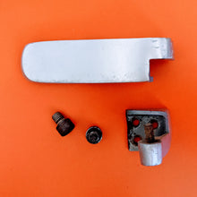 Load image into Gallery viewer, Retro Caravan Door Hinges