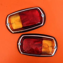 Load image into Gallery viewer, Retro Caravan Tail / Rear Lights [Pair] Aftermarket Replacements
